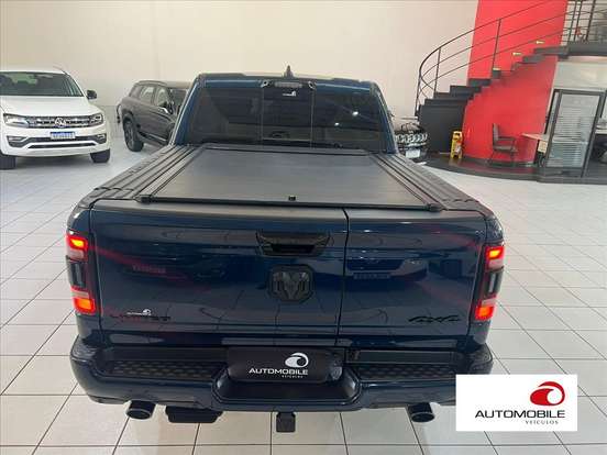 RAM-1500-5.7 V8 GASOLINA LIMITED NIGHT EDITION CD 4X4 AUTOMÁTICO RAM-1500-2023