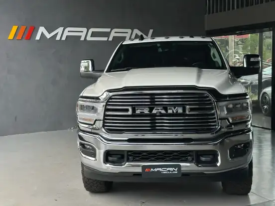 RAM-2500-6.7 I6 TURBO DIESEL LARAMIE CD 4X4 AUTOMÁTICO RAM-2500-2024