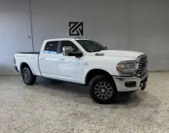 RAM 3500 6.7 I6 TURBO DIESEL LIMITED LONGHORN CD 4X4 AUTOMÁTICO RAM 3500 6.7 I6 TURBO DIESEL LIMITED LONGHORN CD 4X4 AUTOMÁTICO