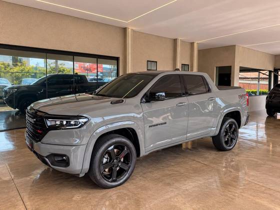RAM RAMPAGE 2.0 HURRICANE 4 TURBO GASOLINA R/T 4X4 AUTOMÁTICO