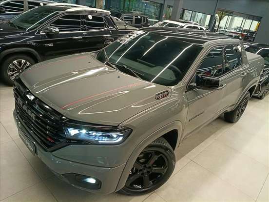 RAM-RAMPAGE-2.0 HURRICANE 4 TURBO GASOLINA R/T 4X4 AUTOMÁTICO RAM-RAMPAGE-2025