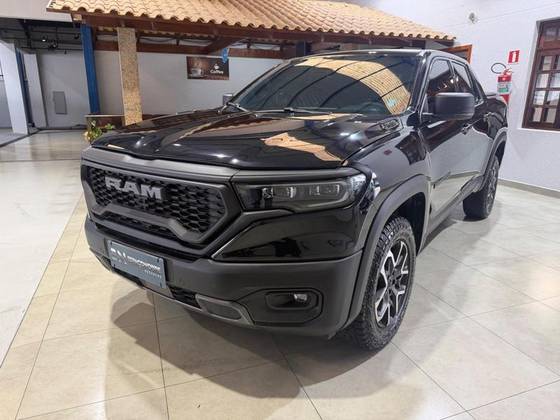 RAM RAMPAGE 2.0 HURRICANE 4 TURBO GASOLINA R/T 4X4 AUTOMÁTICO