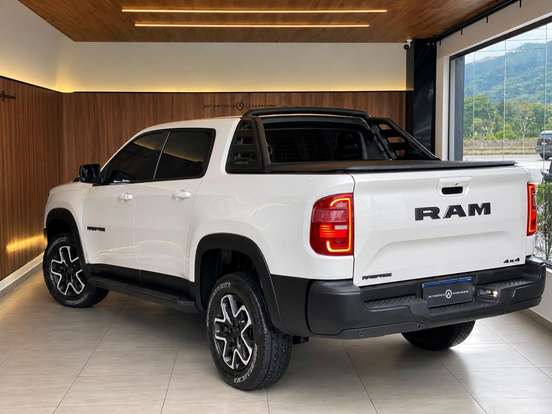 RAM-RAMPAGE-2.0 TURBO DIESEL REBEL 4X4 AUTOMÁTICO RAM-RAMPAGE-2024