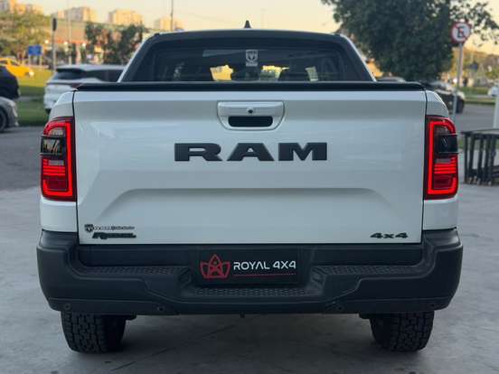 RAM-RAMPAGE-2.2 TURBO DIESEL REBEL 4X4 AUTOMÁTICO RAM-RAMPAGE-2025
