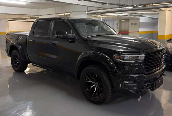 RAM-1500-3.0 HURRICANE 6 BITURBO GASOLINA LARAMIE NIGHT EDITION CD 4X4 AUTOMÁTICO RAM-1500-2024