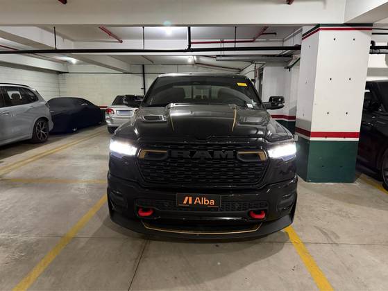 RAM 1500 5.7 V8 SUPERCHARGED GASOLINA DC650 CD 4X4 AUTOMÁTICO