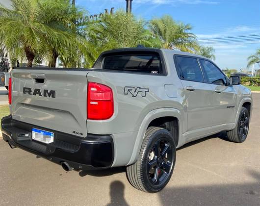 RAM RAMPAGE 2.0 HURRICANE 4 TURBO GASOLINA R/T 4X4 AUTOMÁTICO