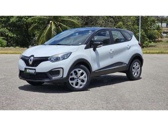 RENAULT-CAPTUR-2018