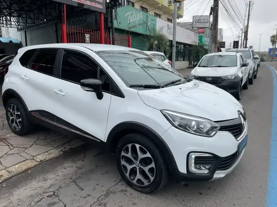 RENAULT-CAPTUR-2019