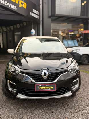 RENAULT-CAPTUR-2017