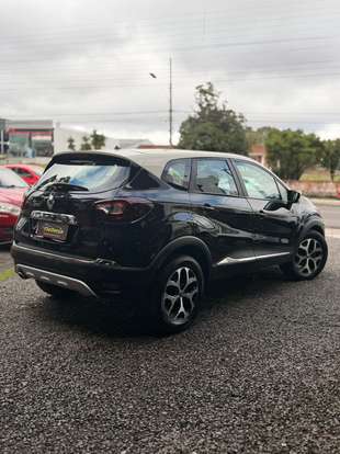 RENAULT-CAPTUR-2017