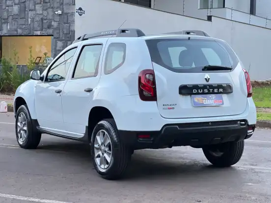 RENAULT-DUSTER-2018