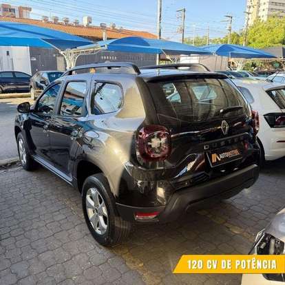 RENAULT-DUSTER-2023