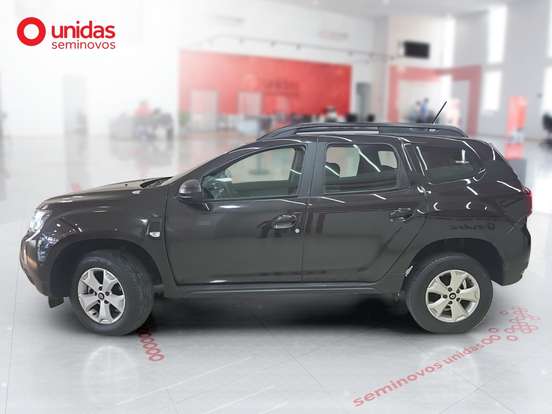RENAULT-DUSTER-2023