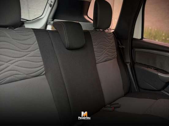 RENAULT-DUSTER-2014