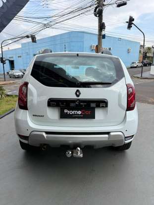 RENAULT-DUSTER-2016