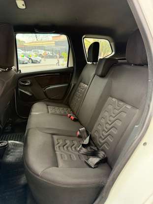 RENAULT-DUSTER-2016