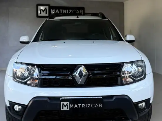 RENAULT-DUSTER-2.0 DAKAR 4X4 16V FLEX 4P MANUAL RENAULT-DUSTER-2015