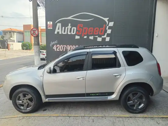 RENAULT-DUSTER-2.0 DYNAMIQUE 4X2 16V FLEX 4P AUTOMÁTICO RENAULT-DUSTER-2014