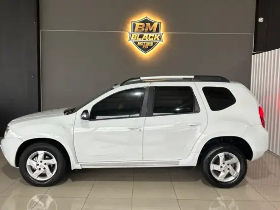 RENAULT-DUSTER-2.0 DYNAMIQUE 4X2 16V FLEX 4P AUTOMÁTICO RENAULT-DUSTER-2013
