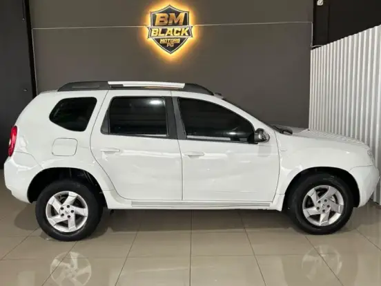 RENAULT-DUSTER-2.0 DYNAMIQUE 4X2 16V FLEX 4P AUTOMÁTICO RENAULT-DUSTER-2013