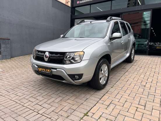 RENAULT-DUSTER-2016