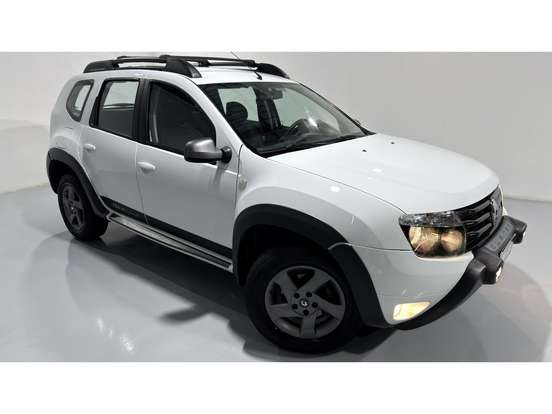 RENAULT-DUSTER-2014