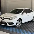 RENAULT FLUENCE 2.0 DYNAMIQUE PLUS 16V FLEX 4P AUTOMÁTICO RENAULT FLUENCE 2.0 DYNAMIQUE PLUS 16V FLEX 4P AUTOMÁTICO