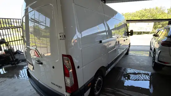 RENAULT-MASTER-2025