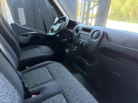 RENAULT-MASTER-2.3 DCI DIESEL GRAND FURGÃO L2H2 3P MANUAL RENAULT-MASTER-2025