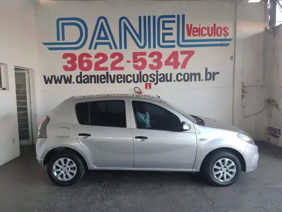 RENAULT SANDERO 1.0 EXPRESSION 16V FLEX 4P MANUAL