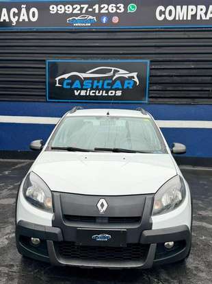 RENAULT-SANDERO-2012