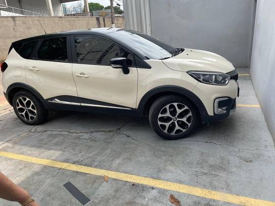 RENAULT CAPTUR 2.0 16V HI-FLEX INTENSE AUTOMÁTICO