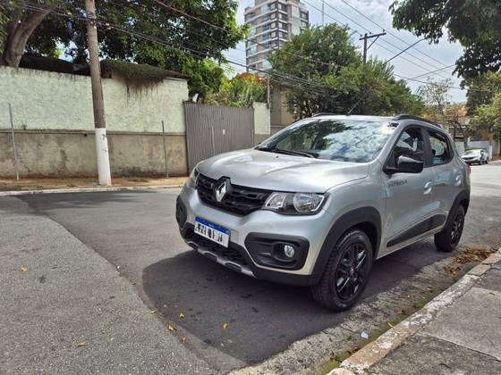 RENAULT KWID 1.0 12V SCE FLEX OUTSIDER MANUAL