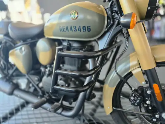 ROYAL ENFIELD-CLASSIC 350 SIGNALS-2025