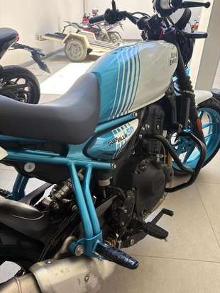 ROYAL ENFIELD-GUERRILLA 450-2025
