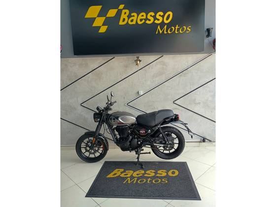 ROYAL ENFIELD HUNTER 350 
