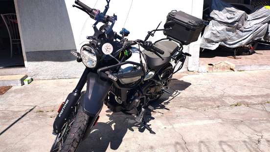 ROYAL ENFIELD-HIMALAYAN 450 KAMET WHITE-2025