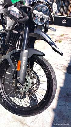 ROYAL ENFIELD-HIMALAYAN 450 KAMET WHITE-2025
