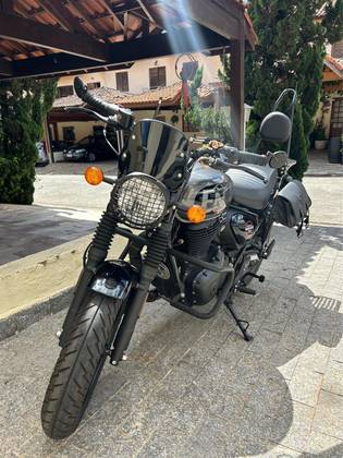ROYAL ENFIELD HUNTER 350 