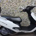 SUZUKI BURGMAN i SUZUKI BURGMAN i