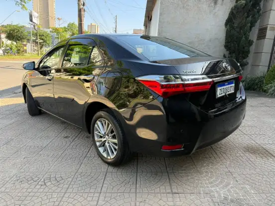 TOYOTA-COROLLA-2017