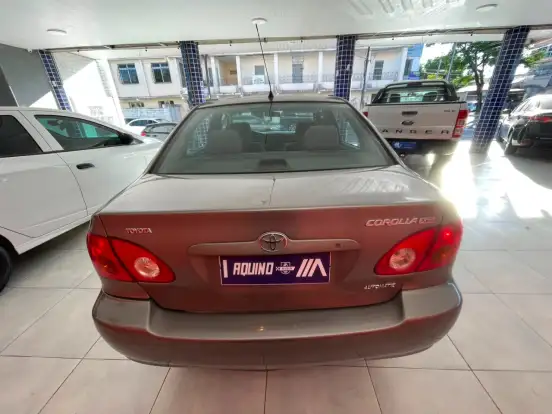 TOYOTA-COROLLA-2004