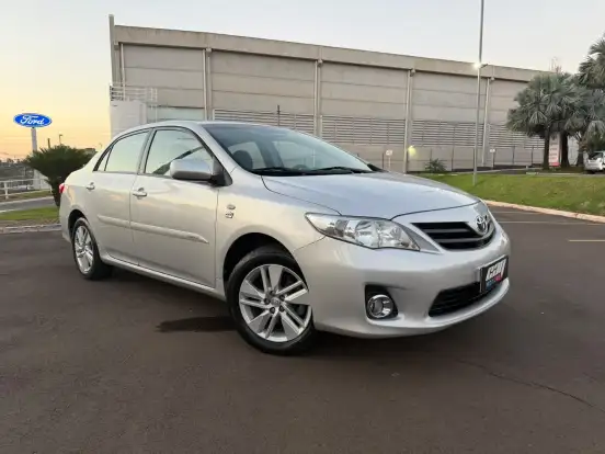 TOYOTA-COROLLA-2012