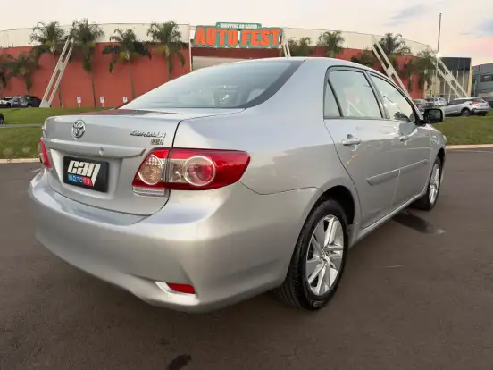 TOYOTA-COROLLA-2012