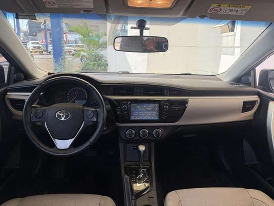 TOYOTA-COROLLA-2017