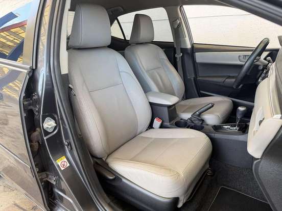 TOYOTA-COROLLA-1.8 GLI 16V FLEX 4P AUTOMÁTICO TOYOTA-COROLLA-2017