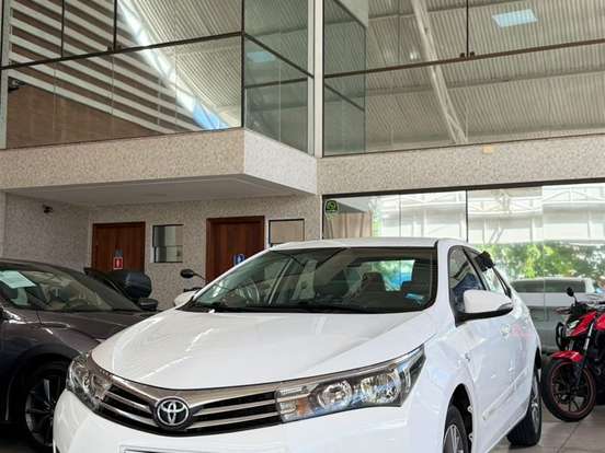 TOYOTA-COROLLA-2015
