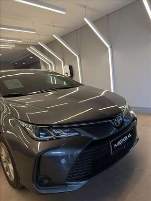 TOYOTA-COROLLA-2025
