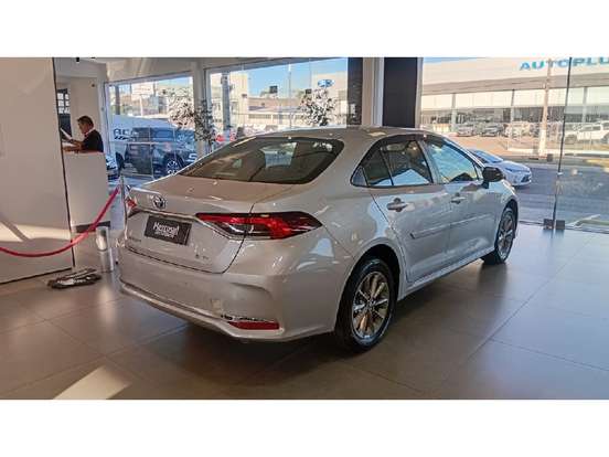 TOYOTA-COROLLA-2025